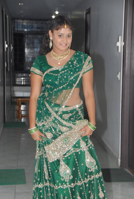 amrutha valli in saree actress pics